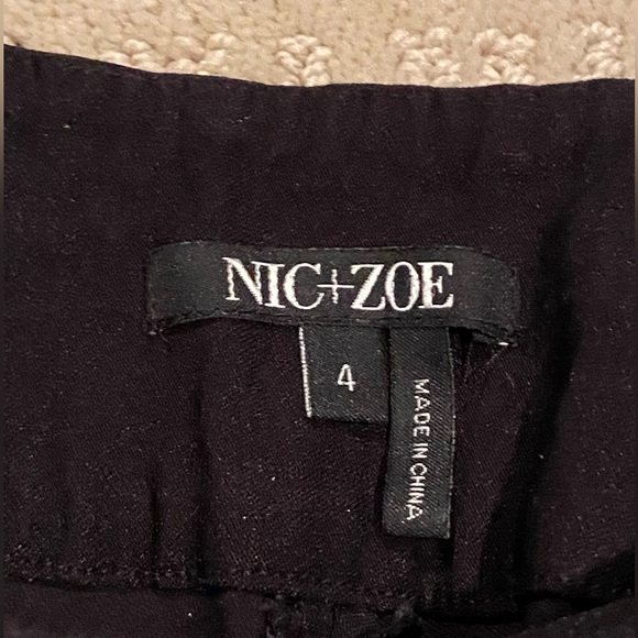 Nic+Zoe straight leg black pants - size 4 - Picture 9 of 9